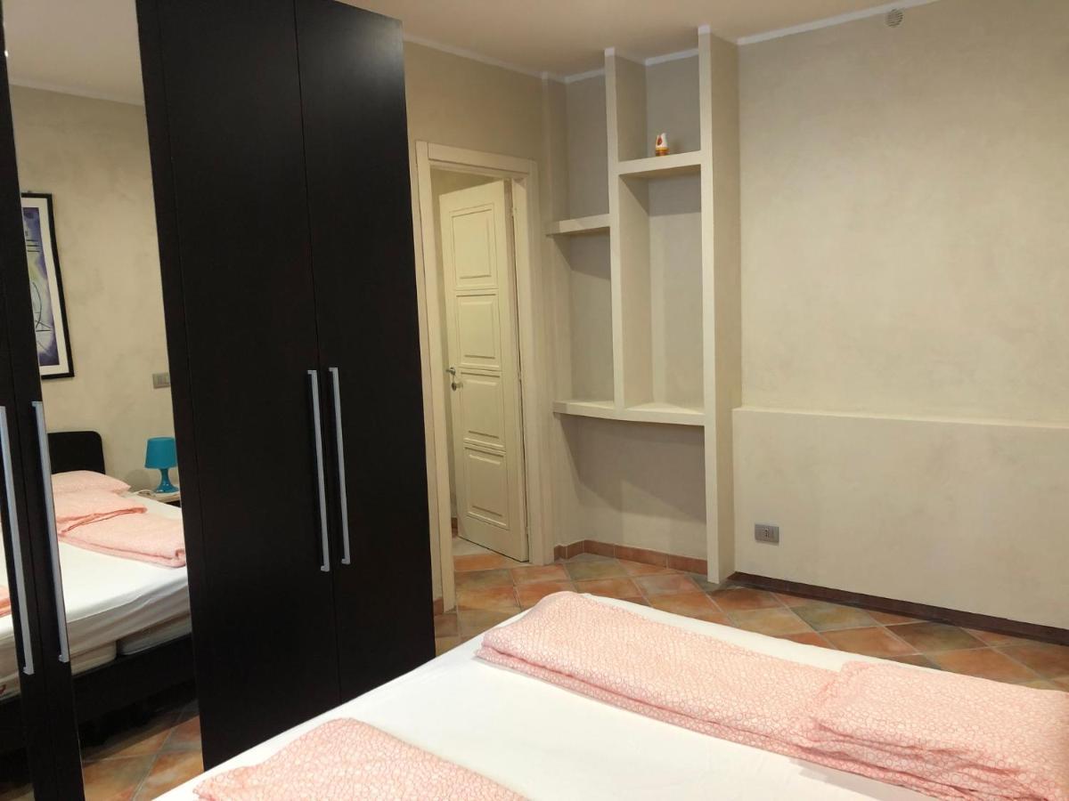 Appartement La Casa Blu à Montegrosso dʼAsti Extérieur photo
