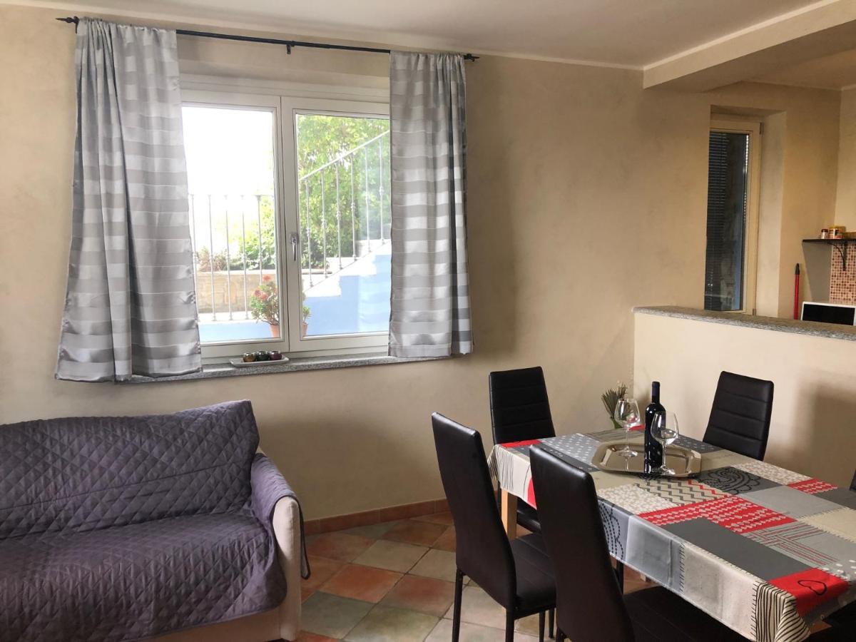 Appartement La Casa Blu à Montegrosso dʼAsti Extérieur photo